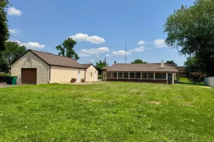 454 Dunksferry Rd, Bensalem, PA 19020 - Photo 15