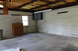 338 E Broad St, Trumbauersville, PA 18970 - Photo 29