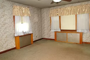 338 E Broad St, Trumbauersville, PA 18970 - Photo 9