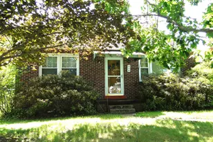 338 E Broad St, Trumbauersville, PA 18970 - Photo 1