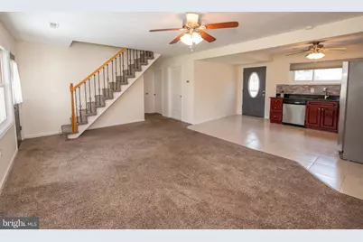 31 Roundwood Lane, Levittown, PA 19055 - Photo 9