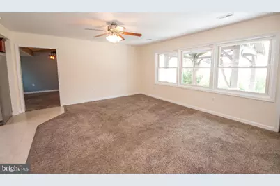 31 Roundwood Lane, Levittown, PA 19055 - Photo 11