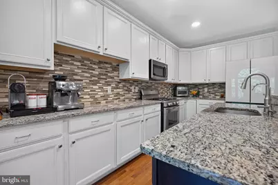 417 Oxford Lane, Chalfont, PA 18914 - Photo 15