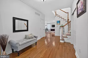 417 Oxford Ln, Chalfont, PA 18914 - Photo 3