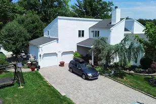 222 Vermeer Dr, Feasterville-Trevose, PA 19053 - Photo 1