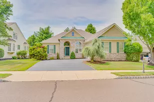 1010 Monroe Dr, Warwick, PA 18974 - Photo 1