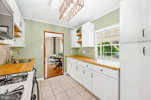 221 Devon Rd, Fairless Hills, PA 19030 - Photo 9