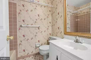 144 Golf Club Dr, Langhorne, PA 19047 - Photo 17