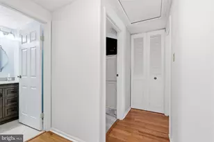 129 Independence Dr, Morrisville, PA 19067 - Photo 25