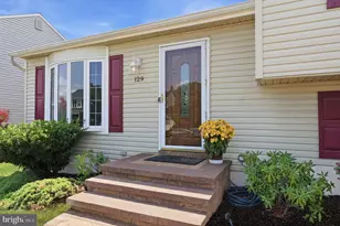 129 Independence Dr, Morrisville, PA 19067 - Photo 5