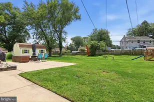 31 Mapleview Dr, Feasterville-Trevose, PA 19053 - Photo 27