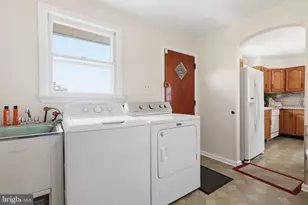 1413 Poplar Rd, Feasterville-Trevose, PA 19053 - Photo 19