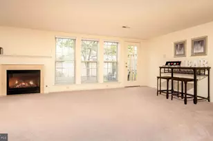 4026 Redbud Cir, Doylestown, PA 18902 - Photo 7