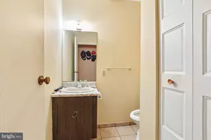 4662 Canterbury Ct, Bensalem, PA 19020 - Photo 9