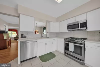 4582 Louise Saint Claire Drive, Doylestown, PA 18902 - Photo 5