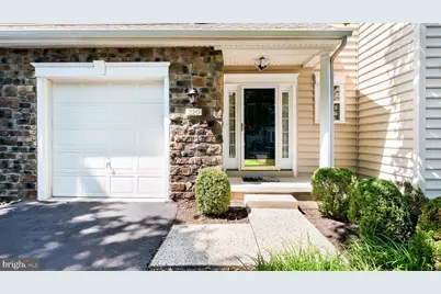 320 Oxford Lane, Chalfont, PA 18914 - Photo 3
