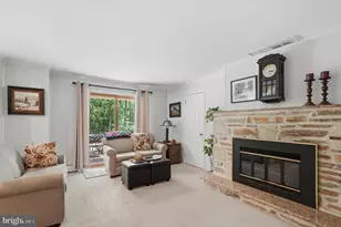 136 Chapel Dr, Holland, PA 18966 - Photo 5