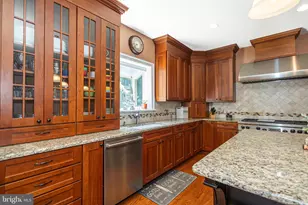 394 Collins Grant Ct, Yardley, PA 19067 - Photo 31