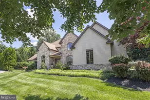 394 Collins Grant Ct, Yardley, PA 19067 - Photo 3