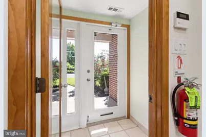 172 Middletown Boulevard #203, Langhorne, PA 19047 - Photo 3