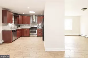 5 Sweetbriar Ln, Levittown, PA 19055 - Photo 7