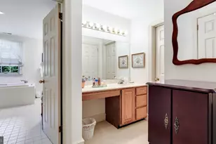 10 Aurora Ct, Doylestown, PA 18901 - Photo 23