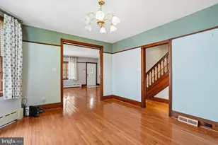 1049 Richardson Ave, Bensalem, PA 19020 - Photo 17