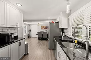 1329 W County Line Rd, Hatboro, PA 19040 - Photo 17