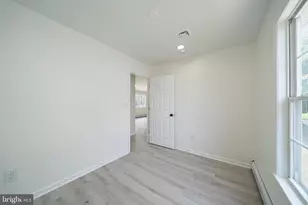 316 Newport Rd, Bristol, PA 19007 - Photo 21