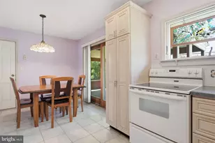 37 Trellis Rd, Levittown, PA 19056 - Photo 11