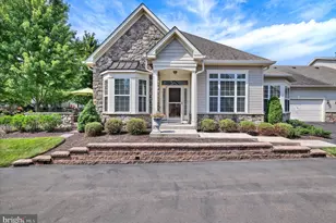 216 Willow Dr, Newtown, PA 18940 - Photo 1