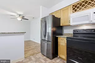 208 Devon Way, Levittown, PA 19057 - Photo 11