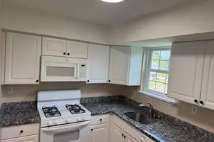 4515 Rosemarie Dr, Bensalem, PA 19020 - Photo 7