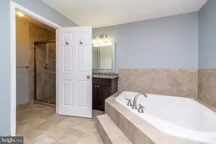 3875 Nanlyn Farm Cir, Doylestown, PA 18902 - Photo 25