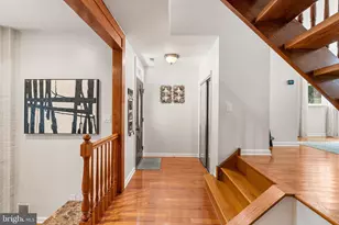 610 Valley Stream Cir, Feasterville-Trevose, PA 19053 - Photo 13