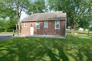 415 Richlandtown Pike, Quakertown, PA 18951 - Photo 3