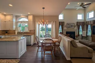 5370 Windtree Dr, Doylestown, PA 18902 - Photo 9