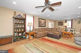 3620 Devonshire Pl, Bensalem, PA 19020 - Photo 19