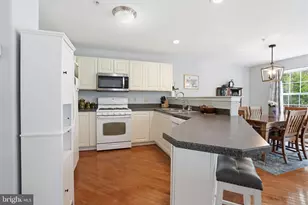 272 Hampshire Dr, Sellersville, PA 18960 - Photo 11
