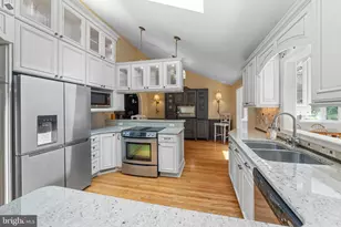 705 Phillips Rd, Warminster, PA 18974 - Photo 27