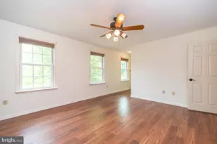 100 Live Oak Dr, Quakertown, PA 18951 - Photo 33