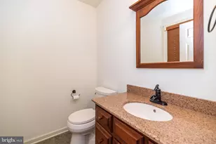 100 Live Oak Dr, Quakertown, PA 18951 - Photo 41
