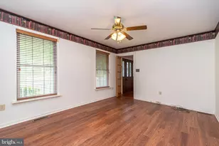 100 Live Oak Dr, Quakertown, PA 18951 - Photo 9