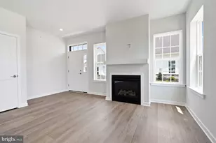 11 Cedar Cir, Levittown, PA 19055 - Photo 7