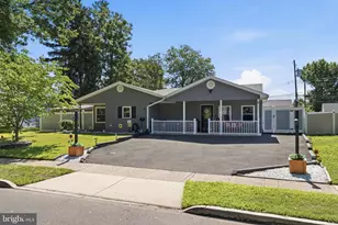 32 Orchard Ln, Levittown, PA 19055 - Photo 1