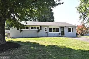 2023 Lockwood Ln, Feasterville-Trevose, PA 19053 - Photo 1