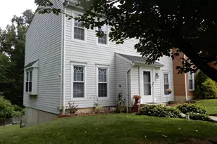 3110 Victoria Ct, Bensalem, PA 19020 - Photo 3