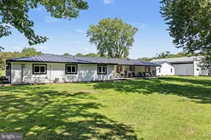 1104 Bucks Rd, Perkasie, PA 18944 - Photo 37