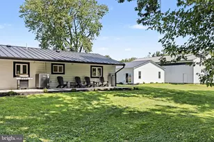 1104 Bucks Rd, Perkasie, PA 18944 - Photo 5