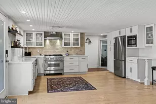 1104 Bucks Rd, Perkasie, PA 18944 - Photo 7